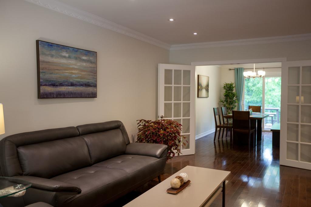 多伦多邓肯公园民宿 Toronto Duncan Park Guesthouse Exterior photo