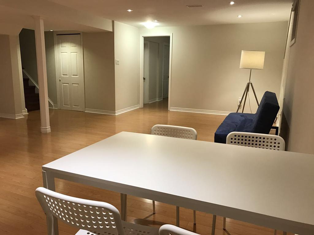 多伦多邓肯公园民宿 Toronto Duncan Park Guesthouse Exterior photo
